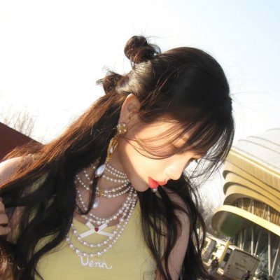 大小姐才不会玩格斗游戏